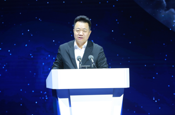 邱华栋总结发言